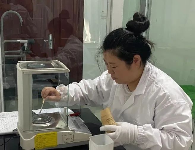 ��ʨ�����(�й�)���޹�˾-Official website